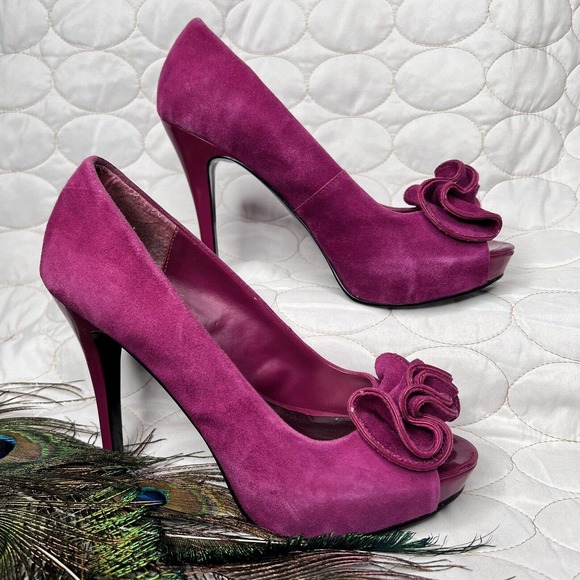 Steve Madden Regaal Fuschia Suede Platform Pumps Peep Toe Heels Ruffle Women’s 8 - Picture 1 of 7
